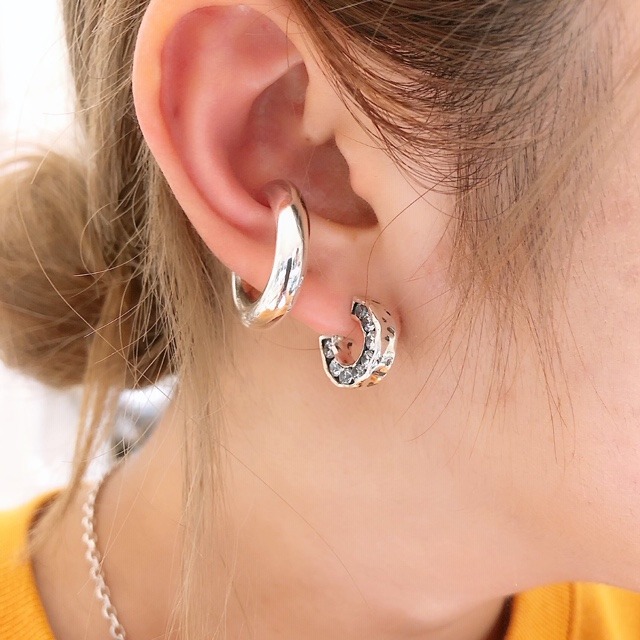 【専用】e.m.フープピアス e.m. ピアス SILVER5 ジルコニアフープピアス 「マット