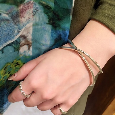 春に向けて！バングル！: e.m. ISETAN SHINJUKU 2F