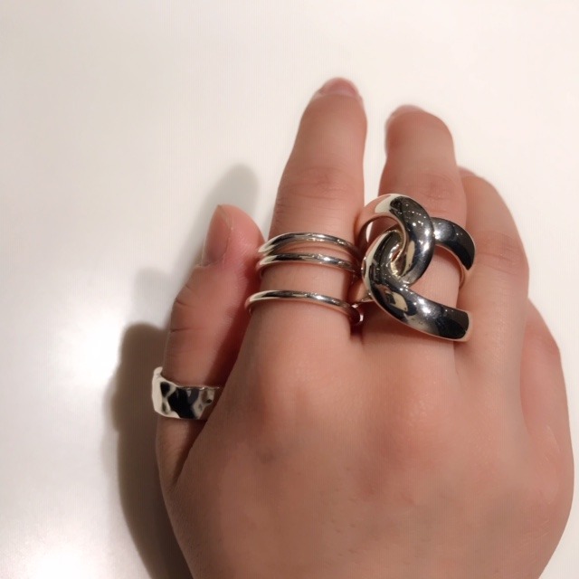 シルバー幅広リング: e.m. OMOTESANDO