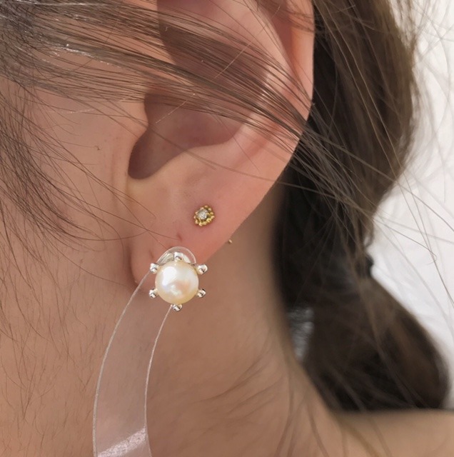 シルバーのパールピアス: e.m.PICTURESQUE