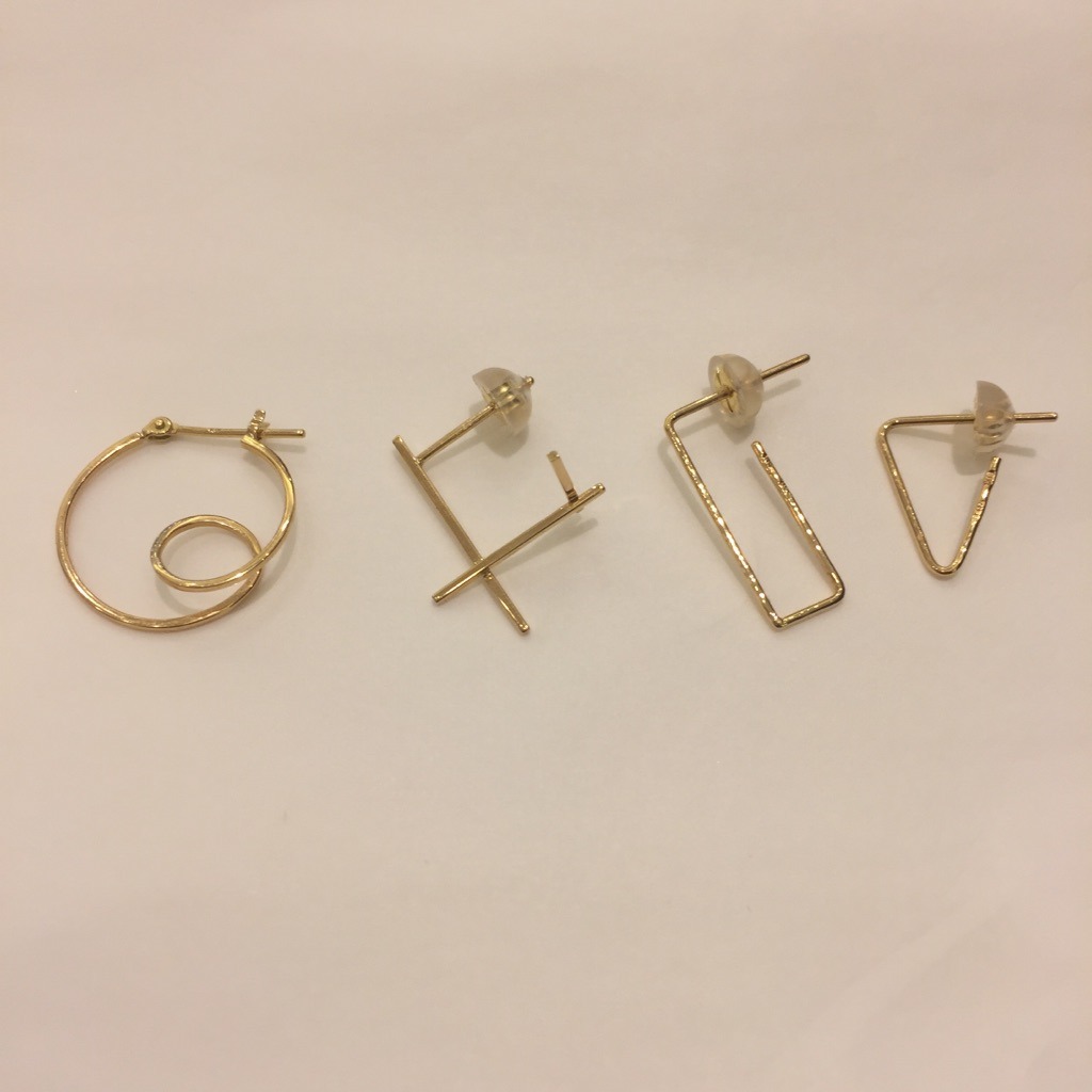 イーエム e.m. ゴールド ピアス 有刺鉄線ゴールドピアス（ピアス（片耳用））｜e.m.（イーエム